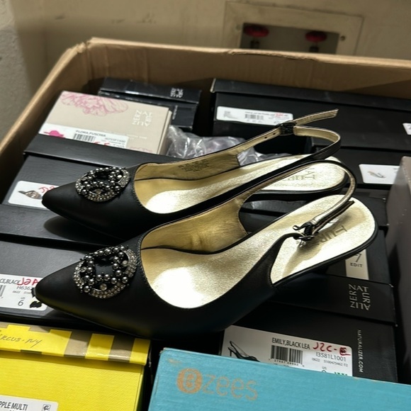 NATURALIZER EMILY EMBELLISHED SLINGBACK HEELS (WIDE) - Picture 6 of 6